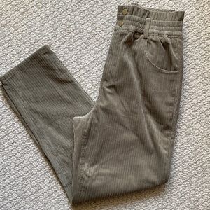 😍High waisted corduroy pants. Sage green . Size M